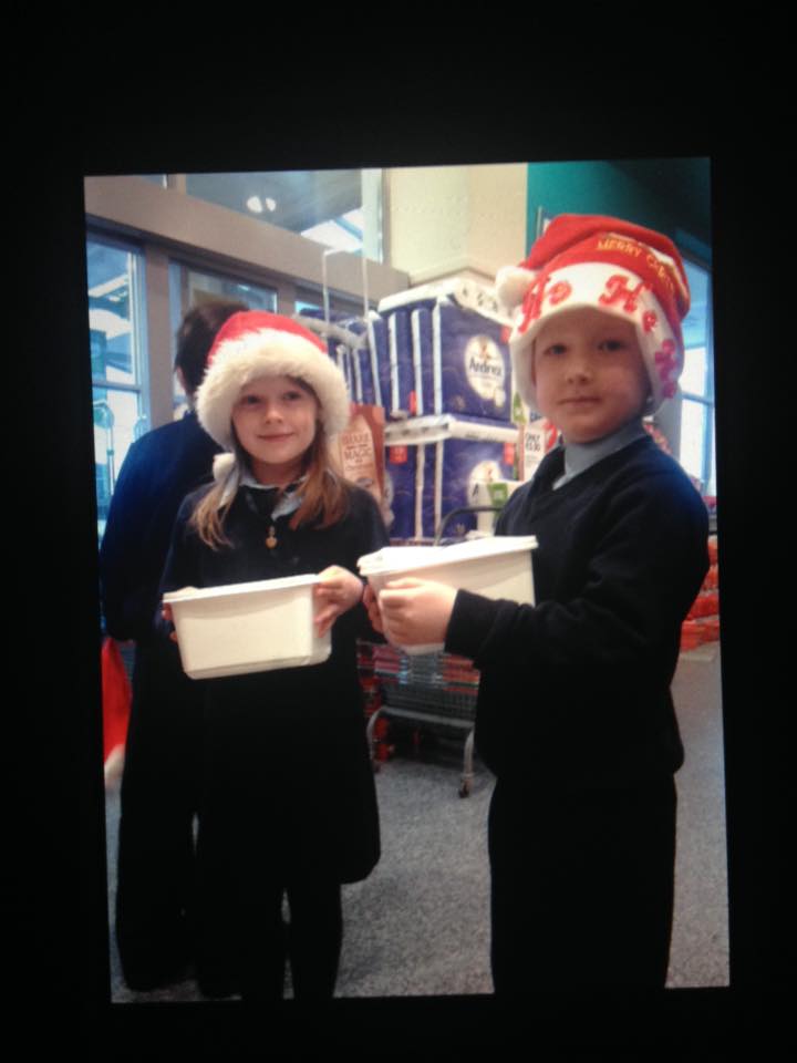 Our Parents Association organised a fantastic day of carol singing in Hickey’s Centra today! Thanks to all who supported!